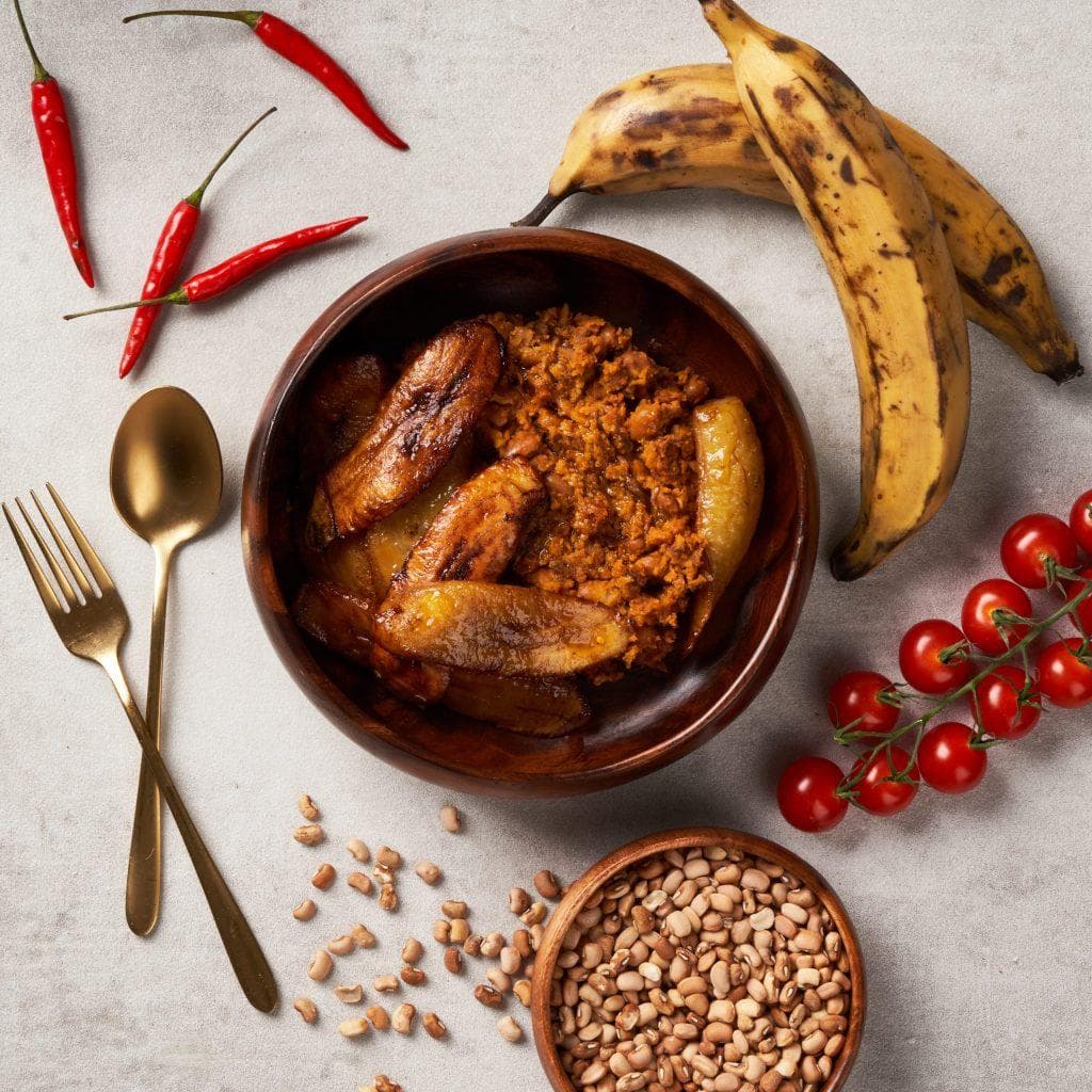 Nigerian Honey Beans (Ewa Oloyin) with Latino Plantain β Vegan