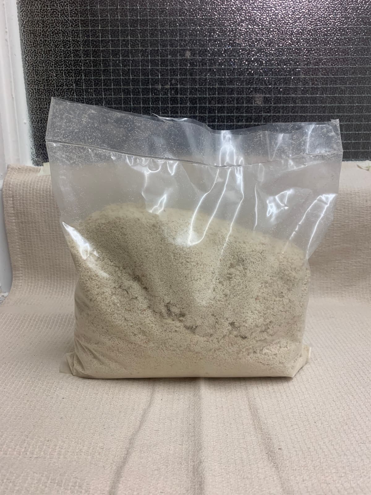 Ground egusi ( melon seed) 1kg