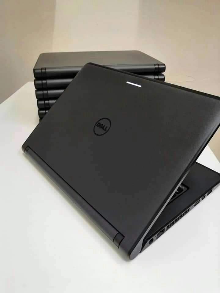 Dell Laptop Latitude 3340 Touchscreen